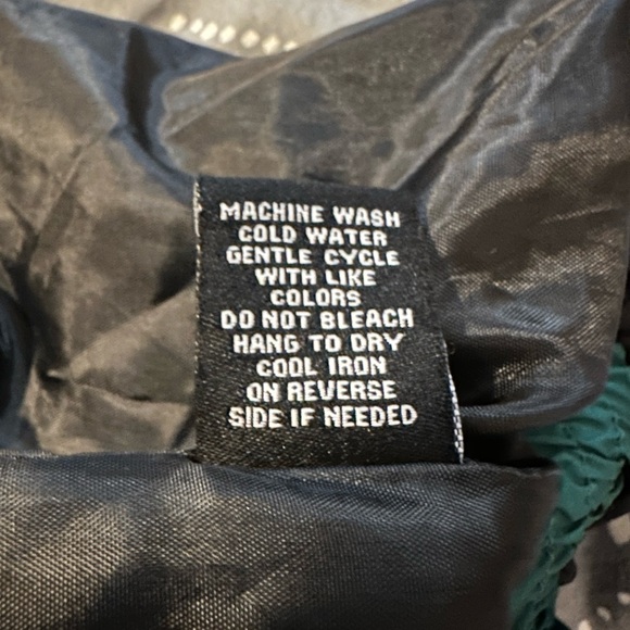 Riley & Jame “Money Maker” Lightweight Rain Bomber Jacket, size Large - Picture 7 of 13